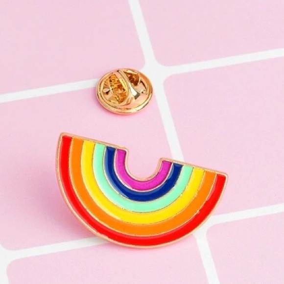 NEW Rainbow Enamel Pin Brooch - Picture 2 of 3